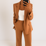 Elegant and Modern Two-piece Suit