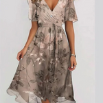 Matilda | Summer Dress with a Belly-Cutting Design