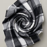 KZZ Men's plaid check long coat, with a buttoned lapel, loose fit