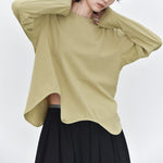 Women's Wavy Hem Casual Round Neck Shirt