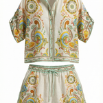 'Brenda' Boho Outfit: Printed T-shirt and Shorts