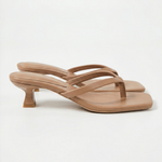 Jessica sandals with kitten heel and Zehentrenner design