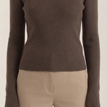 'Sara' knitted sweater with elegant collar